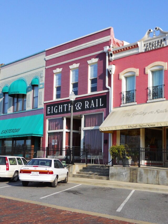 Railroad_Avenue_Historic_District_Opelika_Alabama